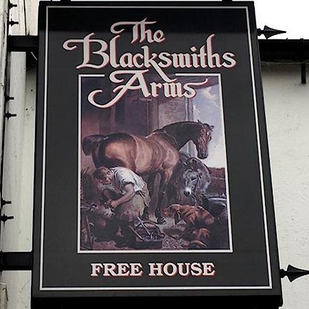 ホテル The Blacksmiths Arms ブランプトン エクステリア 写真